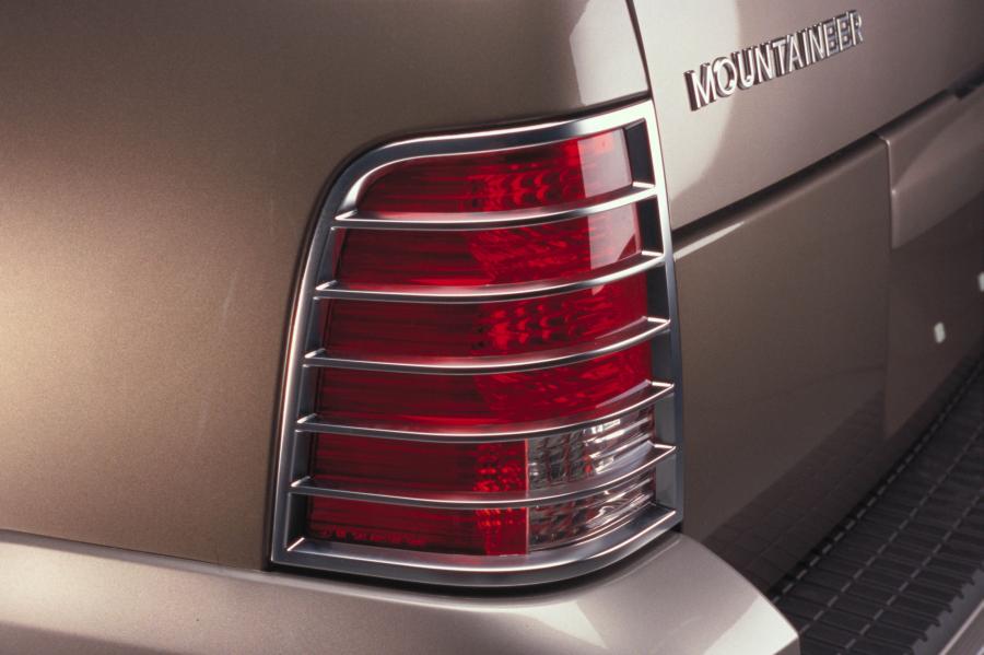  Mercury Mountaineer 2002 года  (фото 70 из 73)